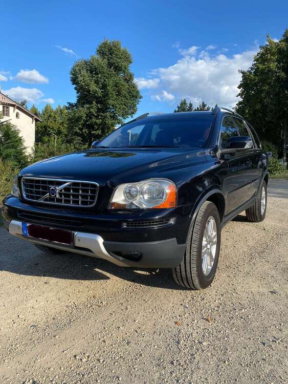 Volvo XC90 195.000 km 11.000 € Potsdam 14467
