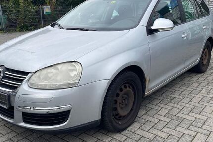 VW Golf 399.759 km 900 &euro; Potsdam 14469