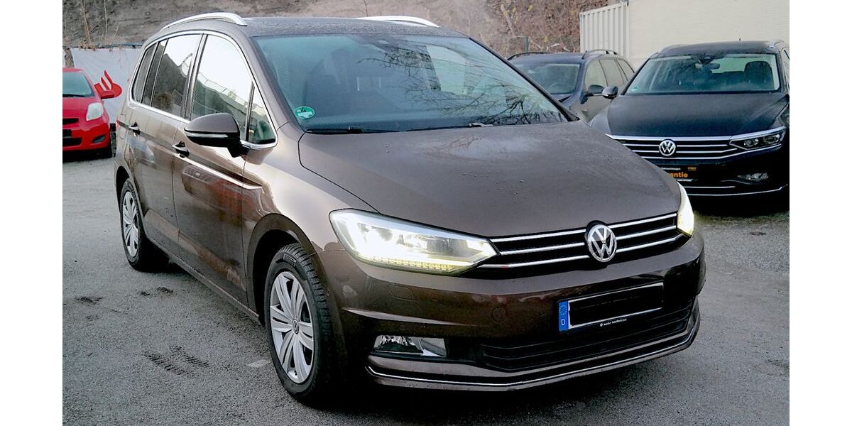 VW Touran 200.000 km 12.500 &euro; Berlin 12683