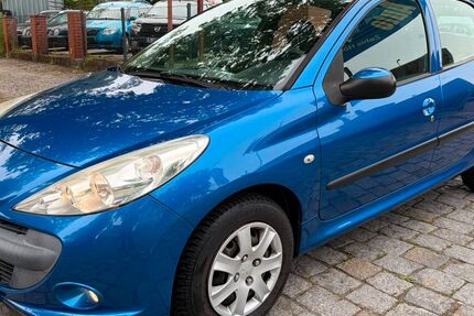 Peugeot 206 86.000 km 2.999 &euro; berlin 12527