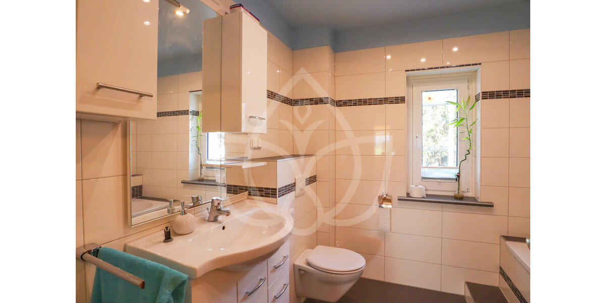 EFH auf ca. 2.298 m² Grundstück mit Pool und Nebengebäuden in Mahlow! - Einfamilienhaus Blankenfelde-Mahlow Mahlow | Angebot:24945405