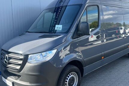 Mercedes-Benz Sprinter 123.195 km 29.999 &euro; Berlin 13055
