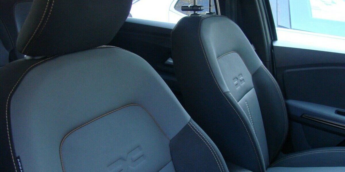 Dacia Jogger 1.6 Hybrid 140 Extreme Tempomat AHK Kamera 40.237 km 19.980 &euro; Falkensee 14612