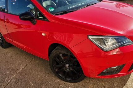 Seat Ibiza 94.000 km 4.800 &euro; Berlin 13409