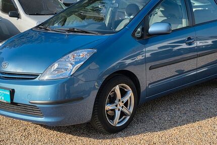 Toyota Prius 164.886 km 5.999 &euro; Berlin 13589