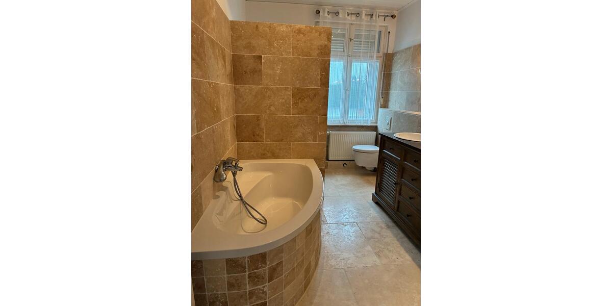 Doppelhaushälfte Berlin Tempelhof-Schöneberg - 3 Zimmer, 115 m&sup2;, 2.400&euro; | Angebot:25080445