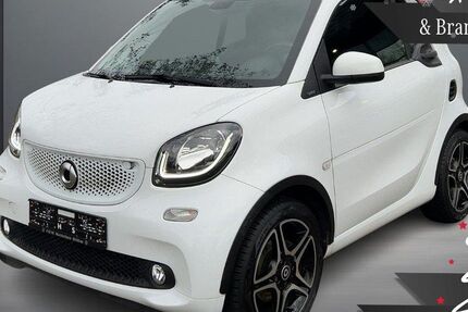 Smart ForTwo 42.952 km 16.590 € Hennigsdorf 16761