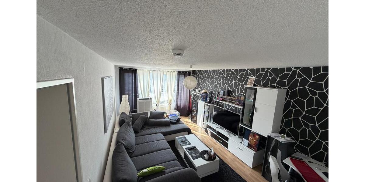 Dachgeschoßwohnung Ludwigsfelde - 2 Zimmer, 58 m&sup2;, 870&euro; | Angebot:26057594