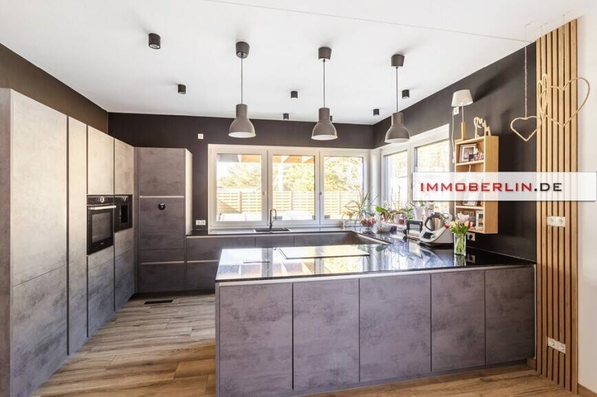 Einfamilienhaus Ludwigsfelde - 5 Zimmer, 185 m&sup2;, 999.000&euro; | Angebot:26358462