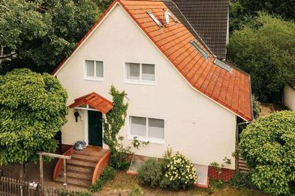 Haus Kleinmachnow - 6 Zimmer, 208 m&sup2;, 1.180.000&euro; | Angebot:26868345