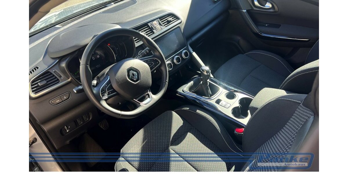 Renault Kadjar Equilibre 1.3*NAV*RFK*LED*S&S*Tempo* 20.000 km 18.990 &euro; Berlin 13187