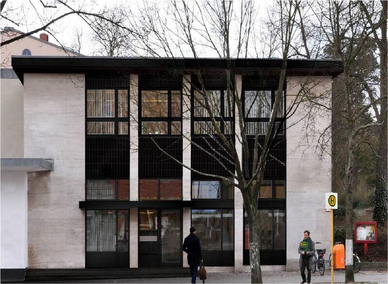 PKW Stellplätze in Berlin Schmargendorf zimmer