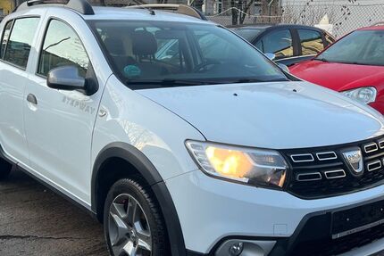 Dacia Sandero 125.000 km 6.299 &euro; BERLIN 13409