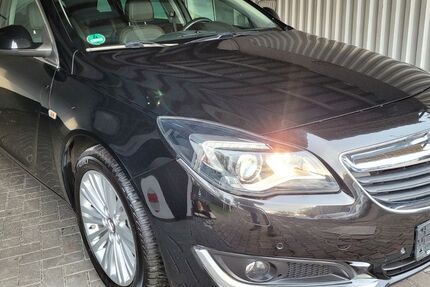 Opel Insignia 162.785 km 8.900 &euro; Berlin 12277