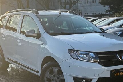 Dacia Logan 122.000 km 4.490 &euro; Berlin 13127