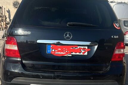 Mercedes-Benz ML 280 380.000 km 5.950 &euro; Schönwalde glien 14621