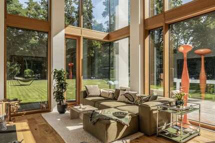 Haus Potsdam / Groß Glienicke Groß Glienicke - 7.5 Zimmer, 330 m&sup2;, 2.550.000&euro; | Angebot:27426621